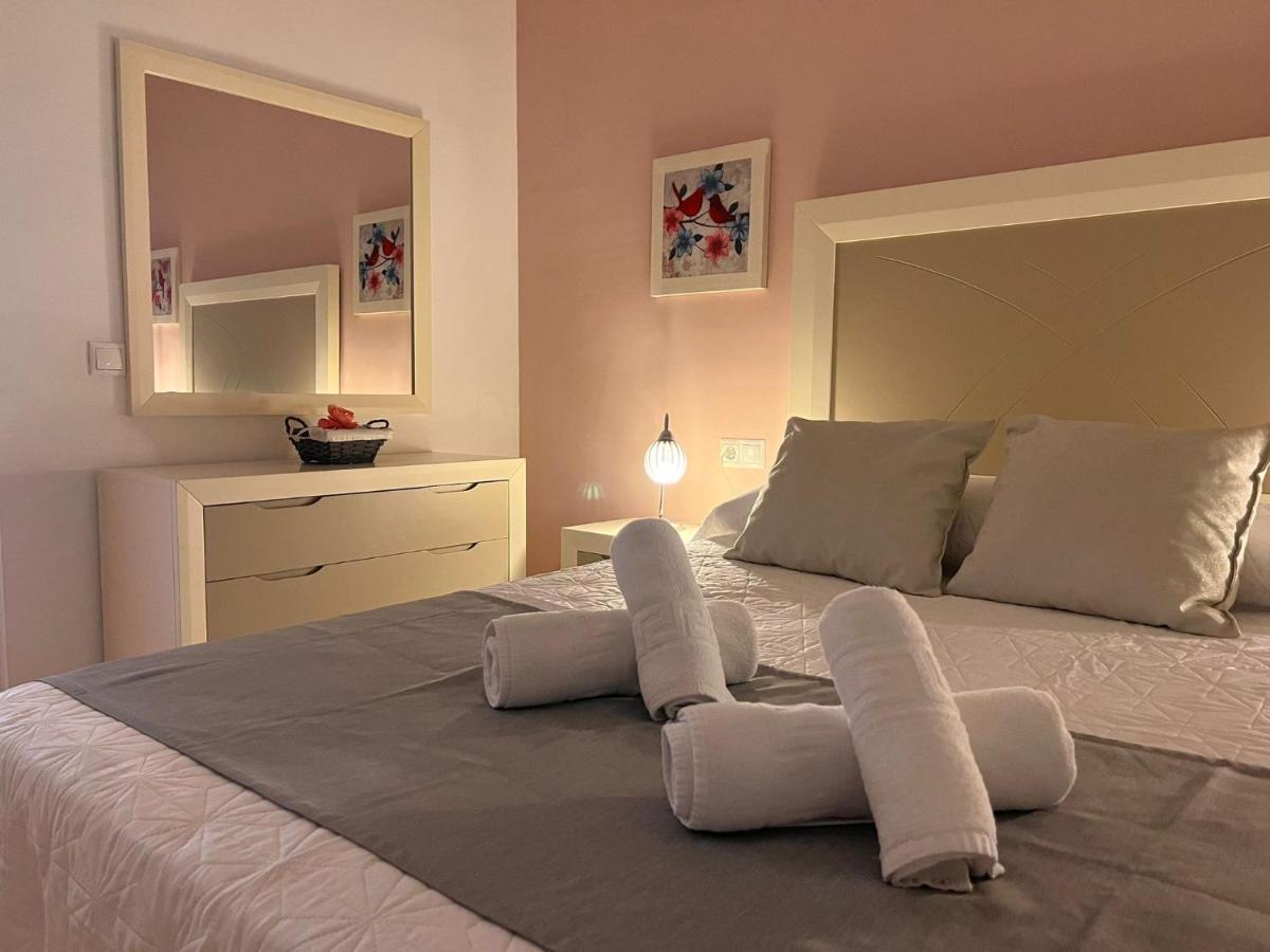 Apartamento Con Excelente Ubicacion Y Terraza Privada Córdoba Eksteriør billede